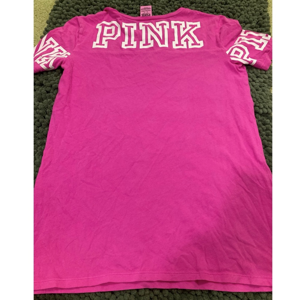 ❌SOLD❌Pink tee - Picture 3 of 3
